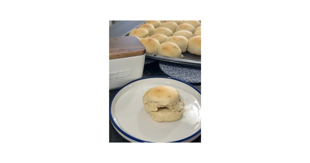 Homemade Dinner Rolls – A Must-Try&nbsp;Recipe!